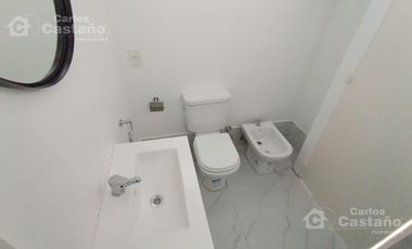 Piso 3 Amb. con Balcon y Vista Parcial al Rio