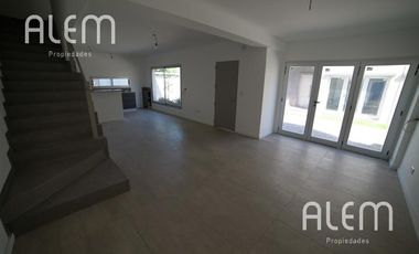 Hermoso Dúplex en Mármol - 2 dormitorios