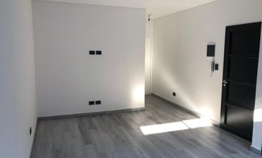 2 AMB *A ESTRENAR* con PATIO BALCÓN AL FTE