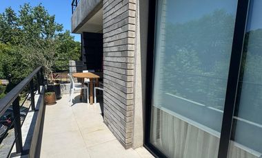 Departamento en ALQUILER Tigre Centro - Con cochera parrilla y balcón