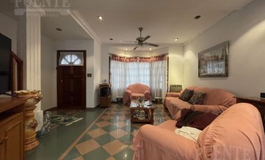 Casa en Banfield Este