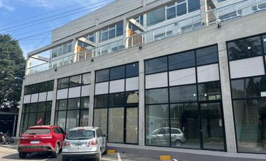 Local Comercial en venta - 1 Baño - Pilar