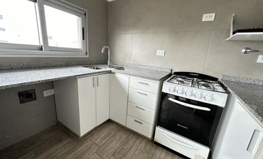 Departamento 3 ambientes con cochera en venta en Quilmes