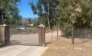 LINDA PARCELA CERCANA A COMERCIO EN MELIPILLA