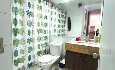 Departamento en arriendo c/ estacionamiento en Centro Histórico de Santiago