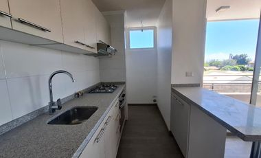 Departamento en arriendo a pasos Metro tren Freire