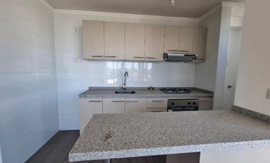Departamento en arriendo a pasos Metro tren Freire