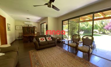 Casa en arriendo en Chicureo