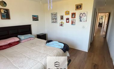 Casa en venta c/ estacionamiento en Mantagua 200/1800 m2