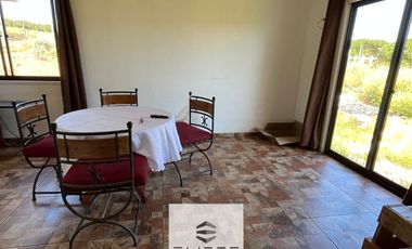 Casa en venta c/ estacionamiento en Mantagua 200/1800 m2