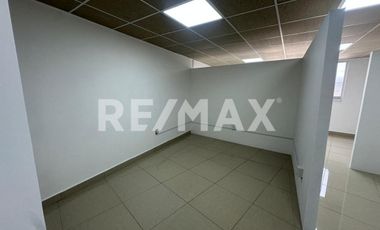 EN VENTA CONSULTORIO EN EL HOSPITAL MOSCATTI  - (3)