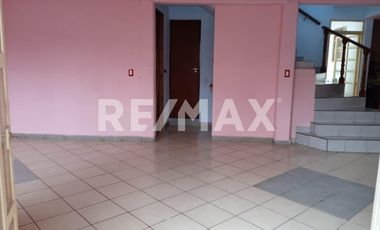 VENTA DE CASA EN CHACHAPA - (3)