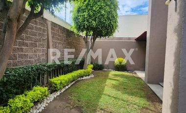 CASA EN RENTA EN FRACCIONAMIENTO BOSQUES DE ANGELOPOLIS - (3)