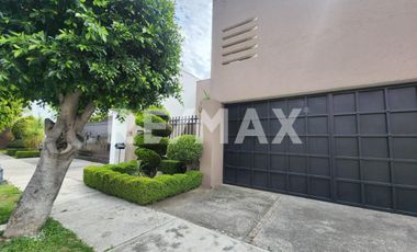 CASA EN RENTA EN FRACCIONAMIENTO BOSQUES DE ANGELOPOLIS - (3)