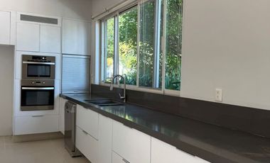 Casa en RENTA en COTO LA CEIBA