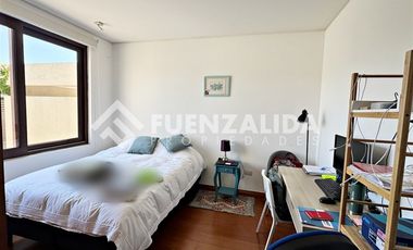 Casa en Arriendo en Av La dehesa