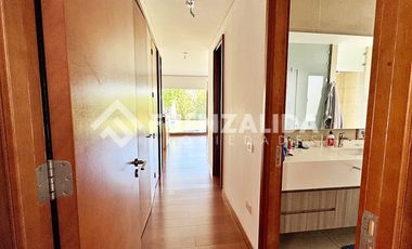 Casa en Arriendo en Av La dehesa
