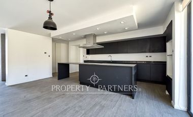 Piedra Roja, Iluminada y moderna casa