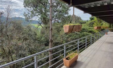 LOCAL EN RENTA EN ACATITLAN