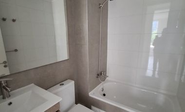 Se arrienda departamento NUEVO cerca de Plaza Egaña y con orientación Norte