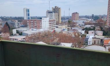 Departamento en venta - 2 Dormitorios 1 Baño - Cochera - 69Mts2 - Tigre