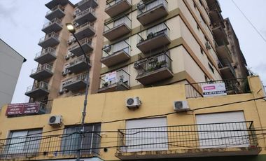 Departamento en venta - 2 Dormitorios 1 Baño - Cochera - 69Mts2 - Tigre