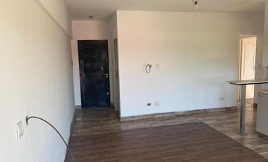 Departamento en venta - 2 Dormitorios 2 Baños - 75Mts2 - Adrogué