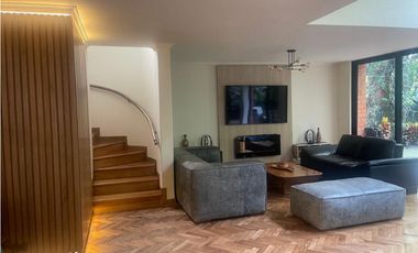 Casa en Venta en El Poblado sector San Lucas