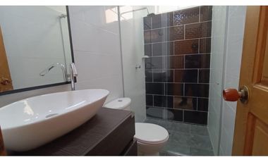 CASA EN SOPETRAN EN UNIDAD CERRADA