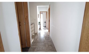 CASA EN SOPETRAN EN UNIDAD CERRADA