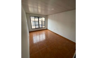 SE RENTA CASA EN BELMONTE