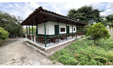 VENTA DE FINCA EN TEBAIDA, QUINDO, COLOMBIA