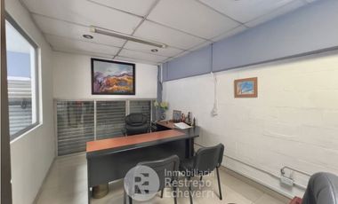 Bodega en venta, vía panamericana, sector la Florida. Villamaria.