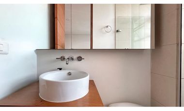 Apartamento por los Parra para al renta amoblada en piso 12