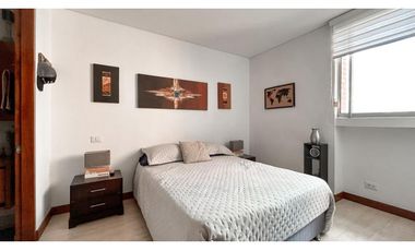 Apartamento por los Parra para al renta amoblada en piso 12