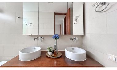 Apartamento por los Parra para al renta amoblada en piso 12