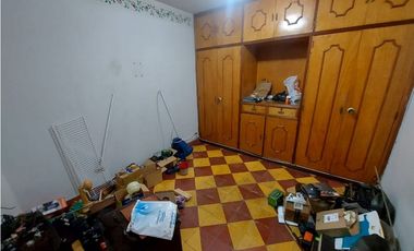 Casa en venta  excelente ubicación en la América.