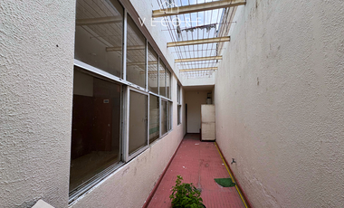 PLANTA BAJA DE PROPIEDAD EN RENTA, COL. MODERNA, GUADALAJARA