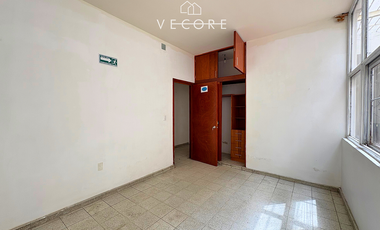 PLANTA BAJA DE PROPIEDAD EN RENTA, COL. MODERNA, GUADALAJARA