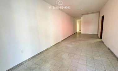 PLANTA BAJA DE PROPIEDAD EN RENTA, COL. MODERNA, GUADALAJARA