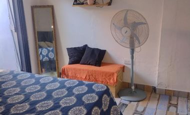 Casa en venta - 2 Dormitorios 1 Baño - 384Mts2 - Mar de Cobo