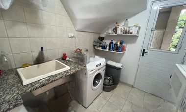 Country St Thomas Sur Canning