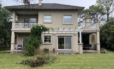 Country St Thomas Sur Canning