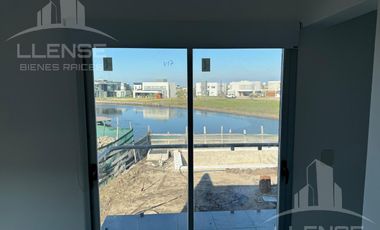 Casa 5 ambientes con piscina en venta - Sebastiano Gaboto