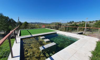 Casa en  venta a metros del Lago