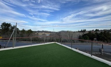 Casa en  venta a metros del Lago