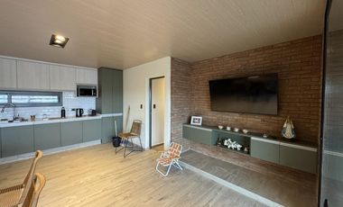 Casa en  venta a metros del Lago