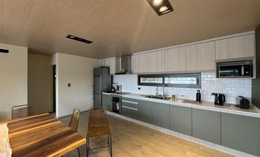 Casa en  venta a metros del Lago