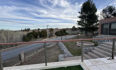 Casa en  venta a metros del Lago