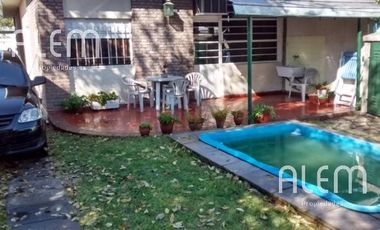 CHALET PARA DOS FAMILIAS